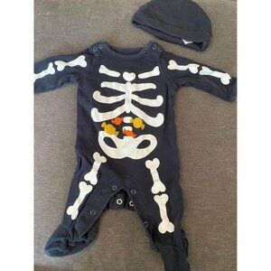 Old Navy halloween skeleton sleeper size 3 months